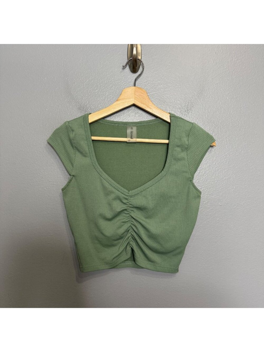 AS REVIVAL ALTAR'D STATE sage green rib tee size M/L